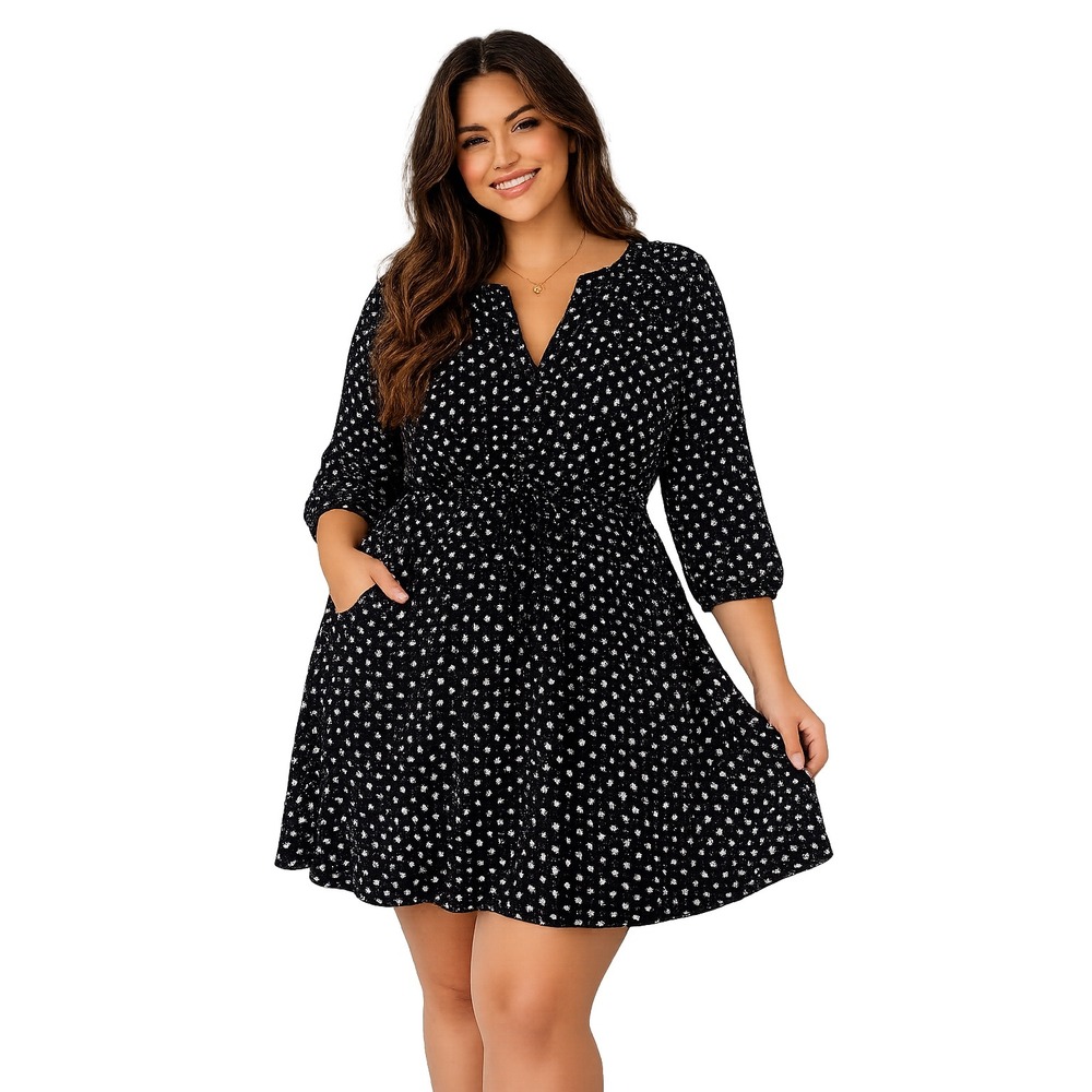 Les Serein Black & White Polka Dot Long Sleeve Dress
Size XL‎
